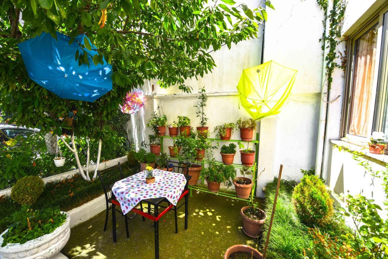 Lovely Apartment W/ Ac + Bath. + Kitchen + Parking And Garden Shkodër Exteriér fotografie