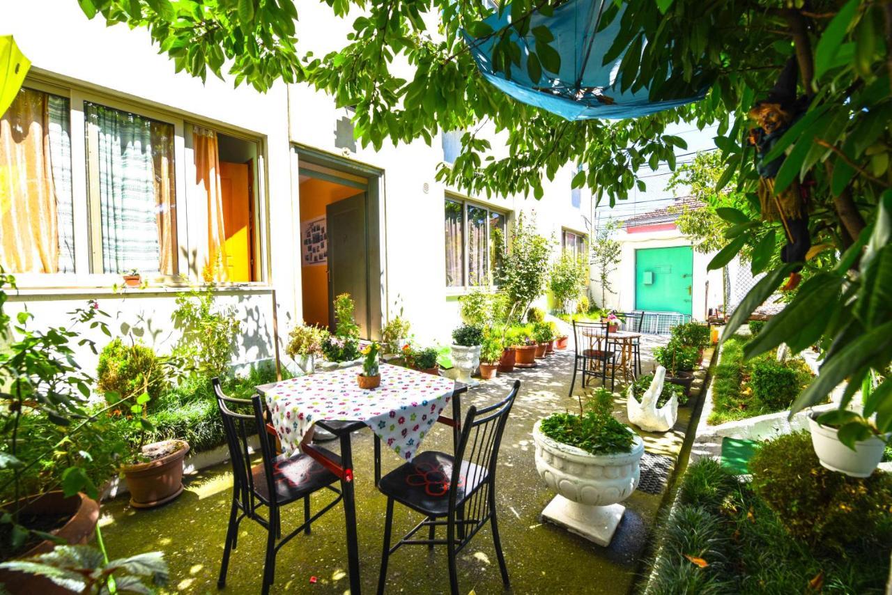Lovely Apartment W/ Ac + Bath. + Kitchen + Parking And Garden Shkodër Exteriér fotografie